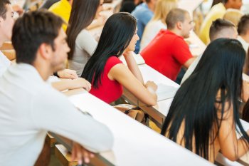 Studierende in Hörsaal